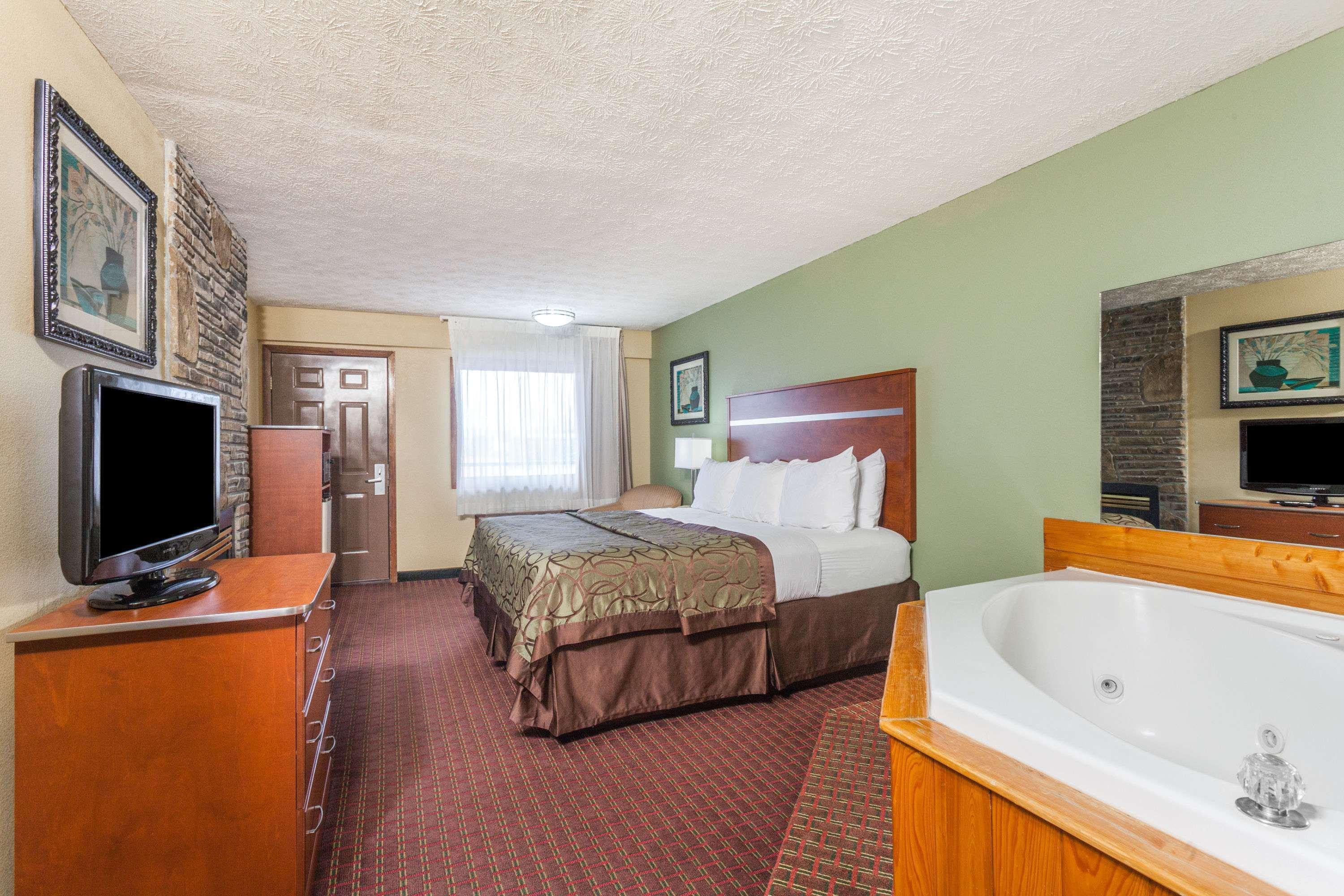 Hotel Baymont By Wyndham Pigeon Forge Near Island Drive Exterior foto